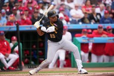 Piratas suben al prospecto Esmerlyn Valdez y lo ponen de titular en Toronto