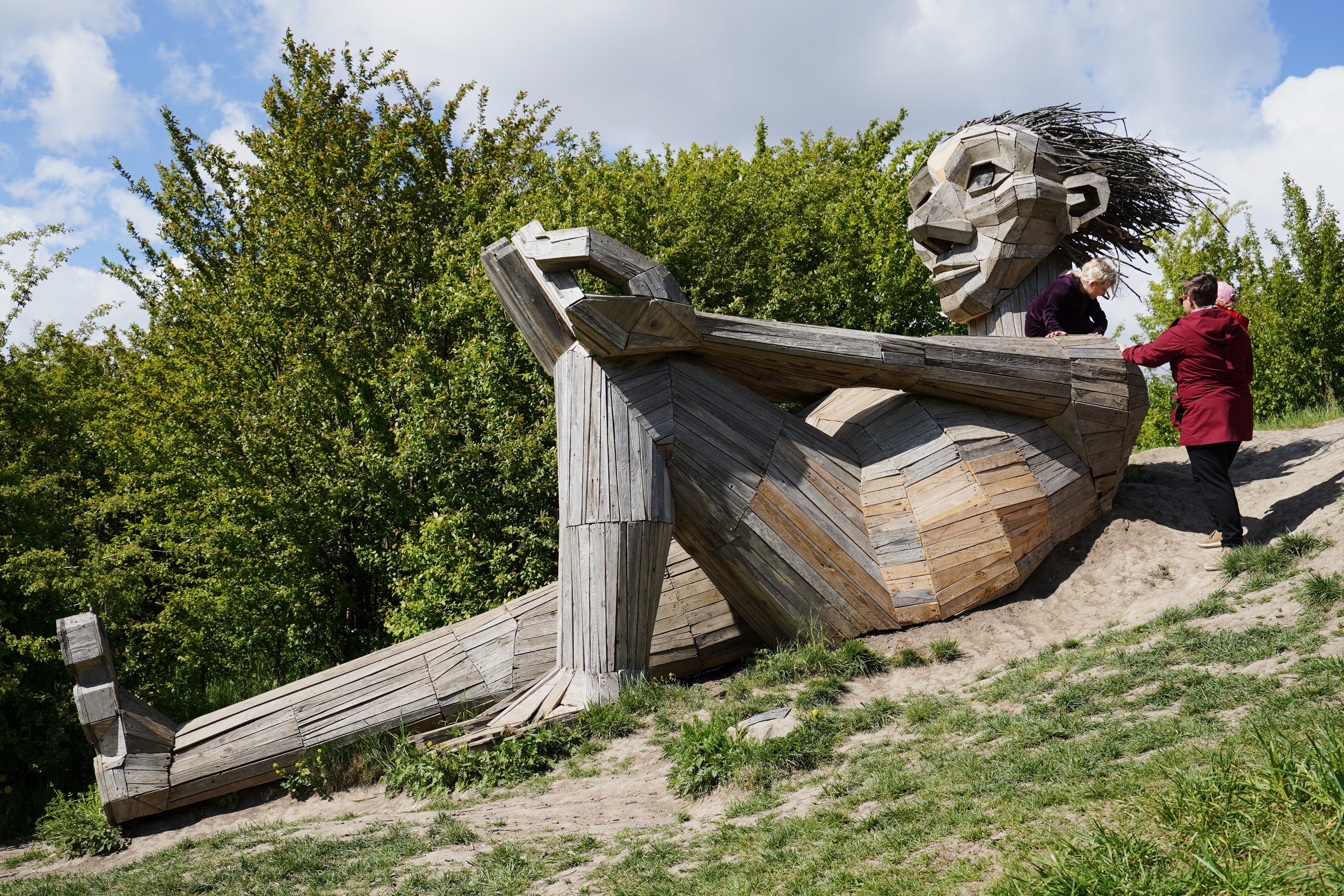 ESP-ART DINAMARCA-ARTE DE LOS TROLLS