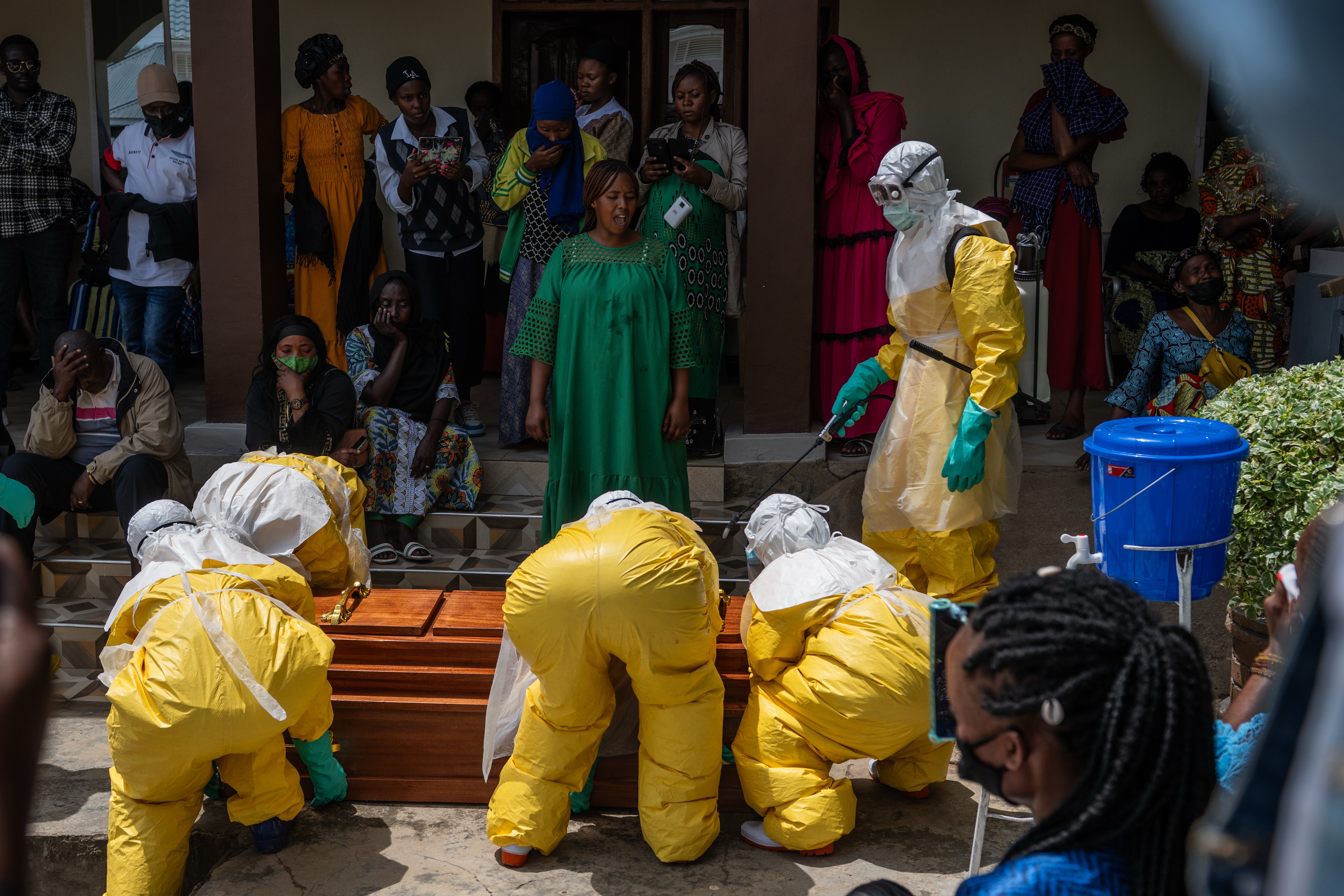 CONGO-ÉBOLA-ASALTO A HOSPITAL