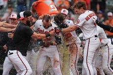 Cowser conecta su 2do jonrón decisivo en dos días; Orioles vencen 9-7 a Rays en 13 innings