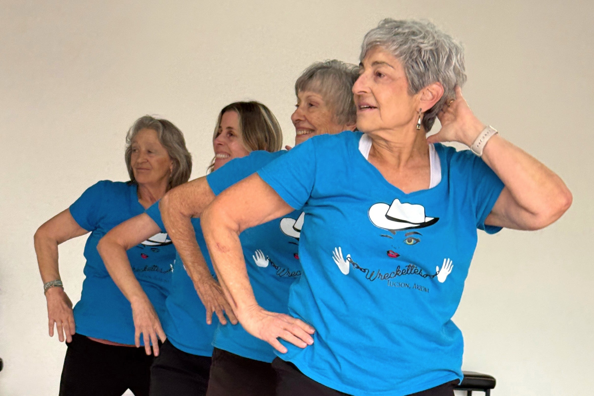 ENVEJECER BAILANDO