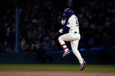Betts conecta 2 jonrones e impulsa 5; Dodgers aplastan a Rockies por 15-6