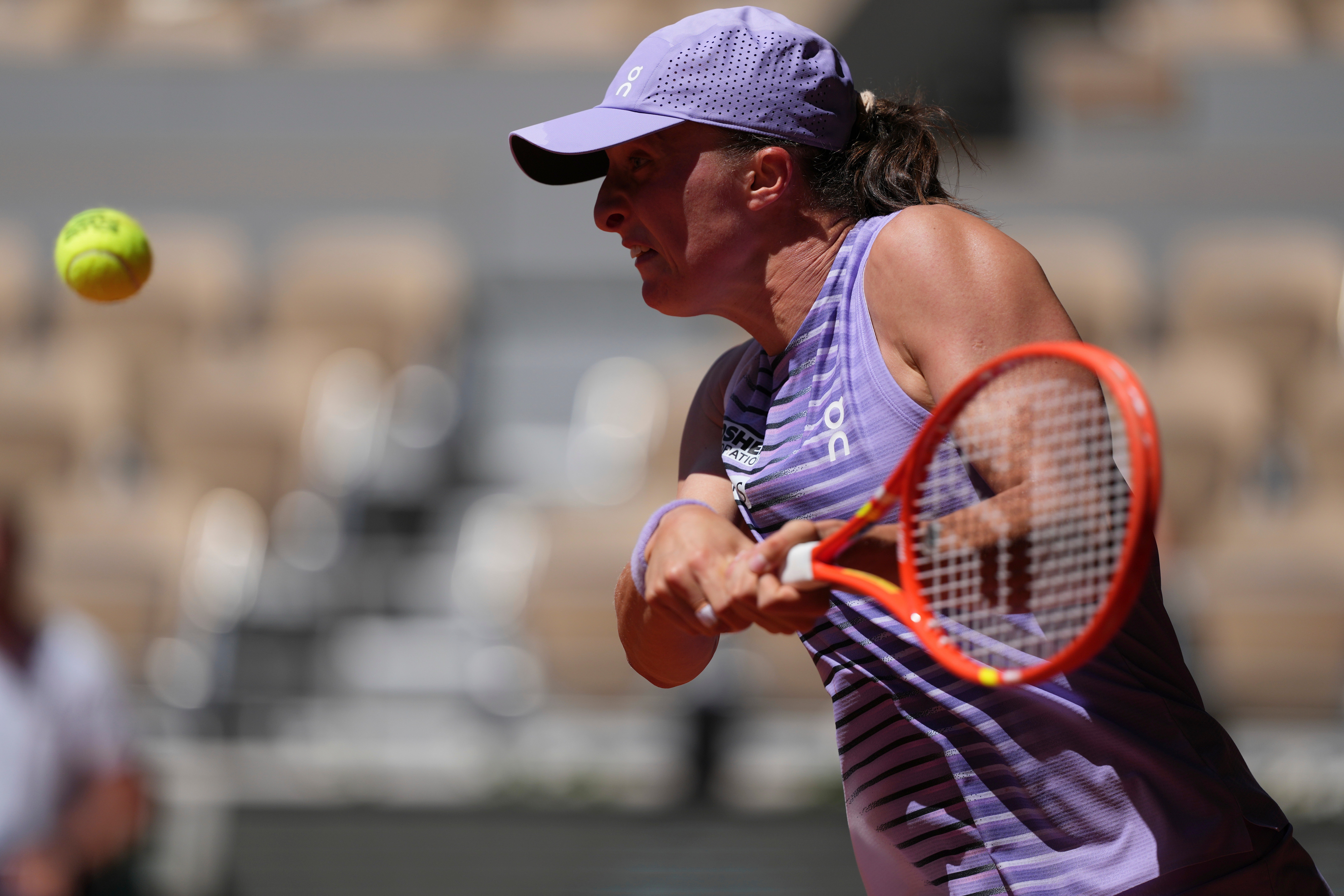 Swiatek mejora su marca en Roland Garros y Svitolina alarga racha ganadora a 8 partidos