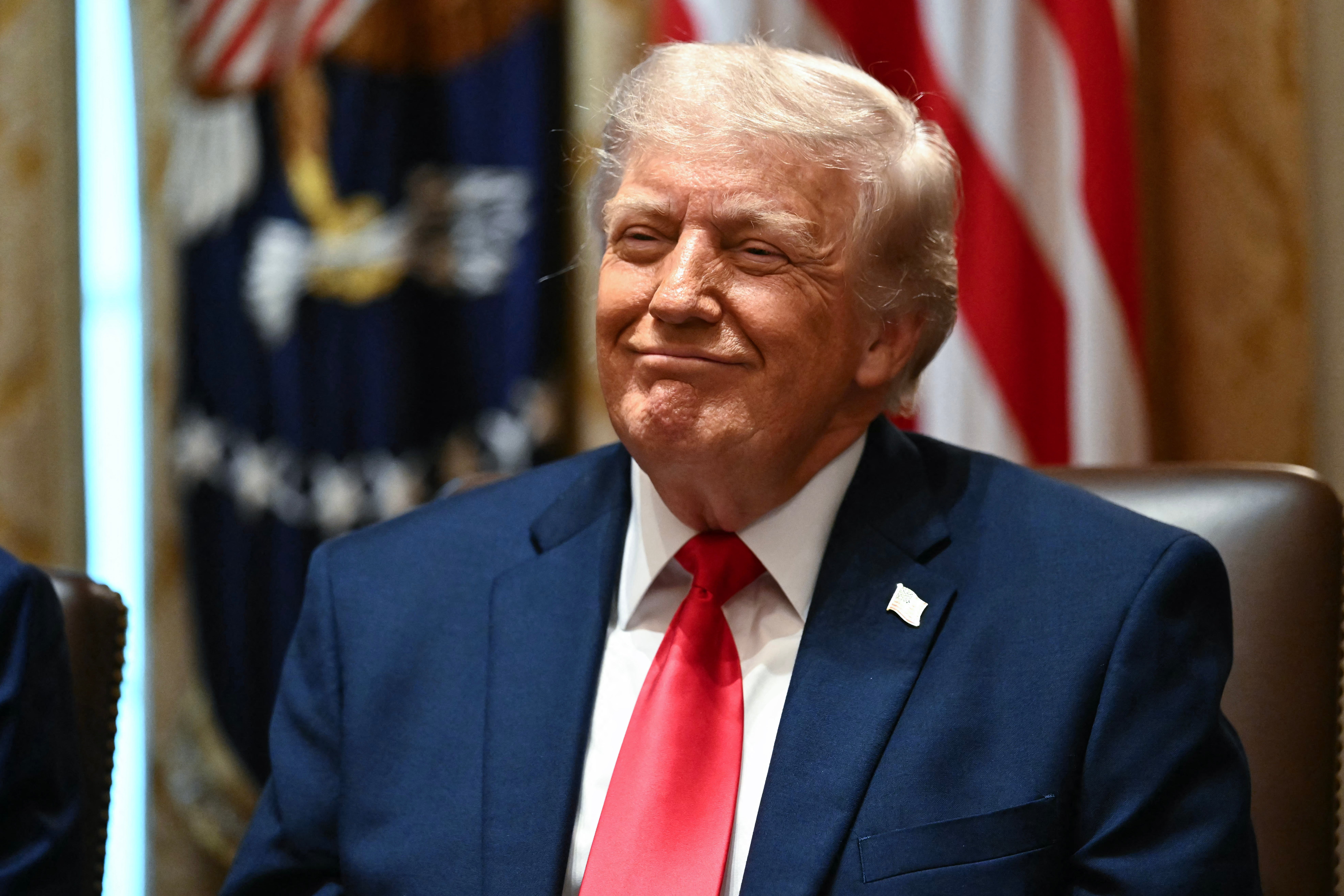 Trump añadió una nueva exigencia a su propuesta de acuerdo de paz durante la reunión de gabinete del miércoles y la vinculó a que más países se sumen a los Acuerdos de Abraham