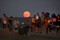 Cómo ver la luna azul de esta semana; un fenómeno que no volverá a ocurrir hasta 2028