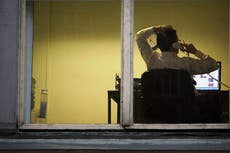 Más de la mitad de los hombres de EE. UU. se sienten frustrados a nivel financiero