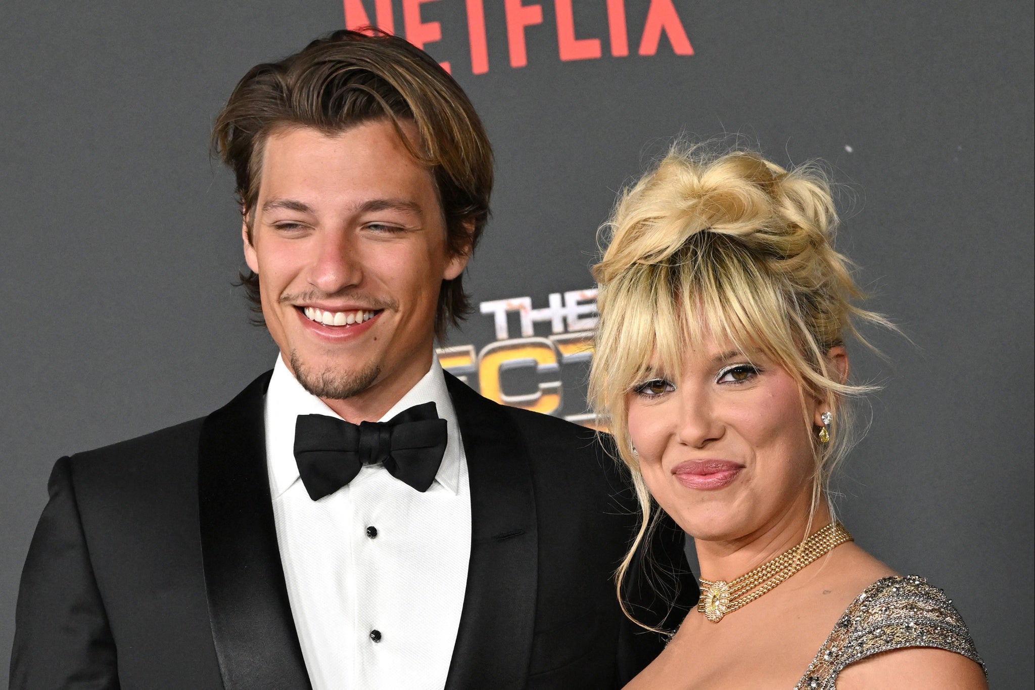 La estrella de ‘Stranger Things’ adoptó una bebé con su esposo Jake Bongiovi en agosto de 2025