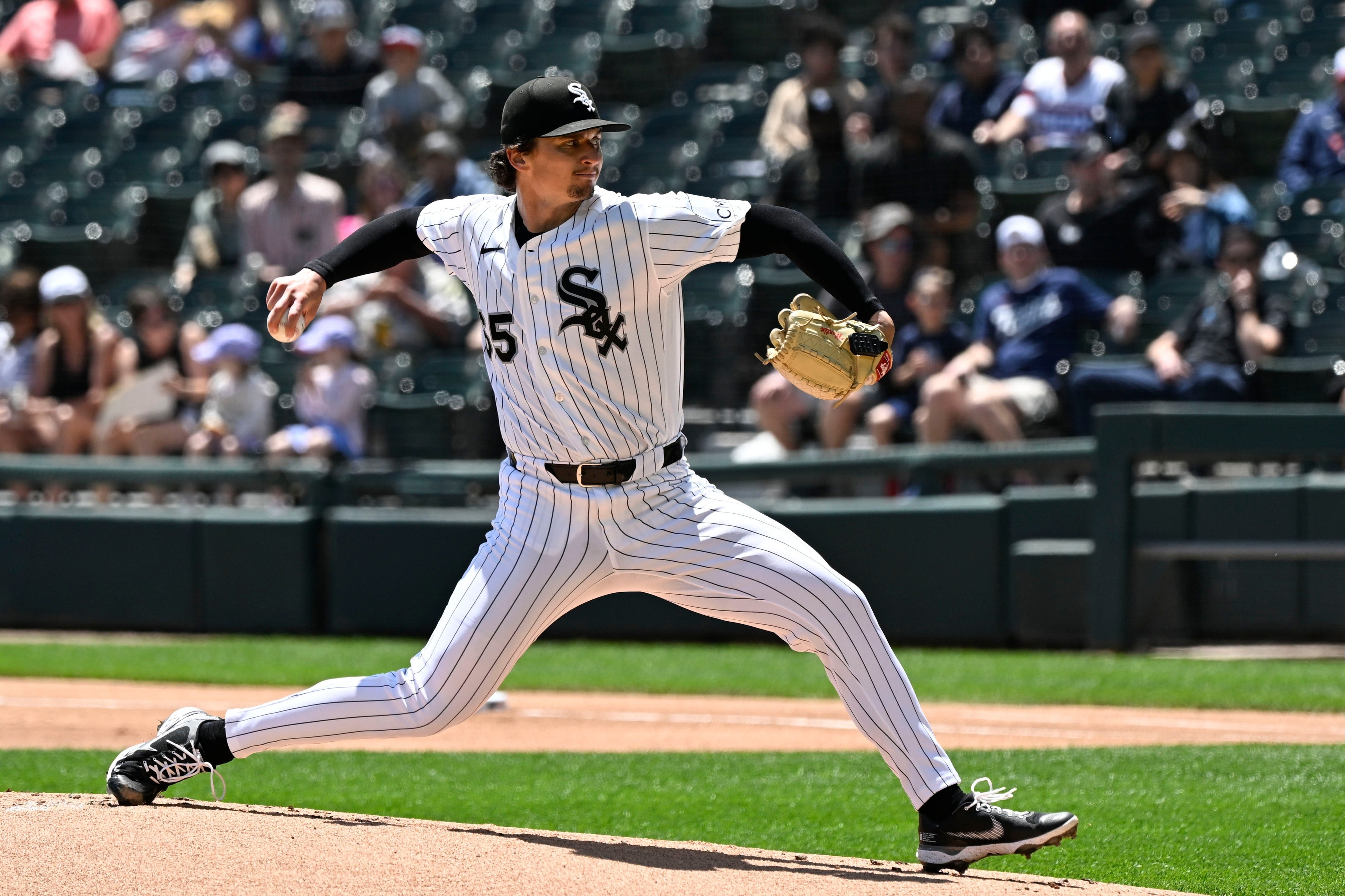 Davis Martin logra su 6ª victoria seguida y Medias Blancas vencen 6-2 a Mellizos