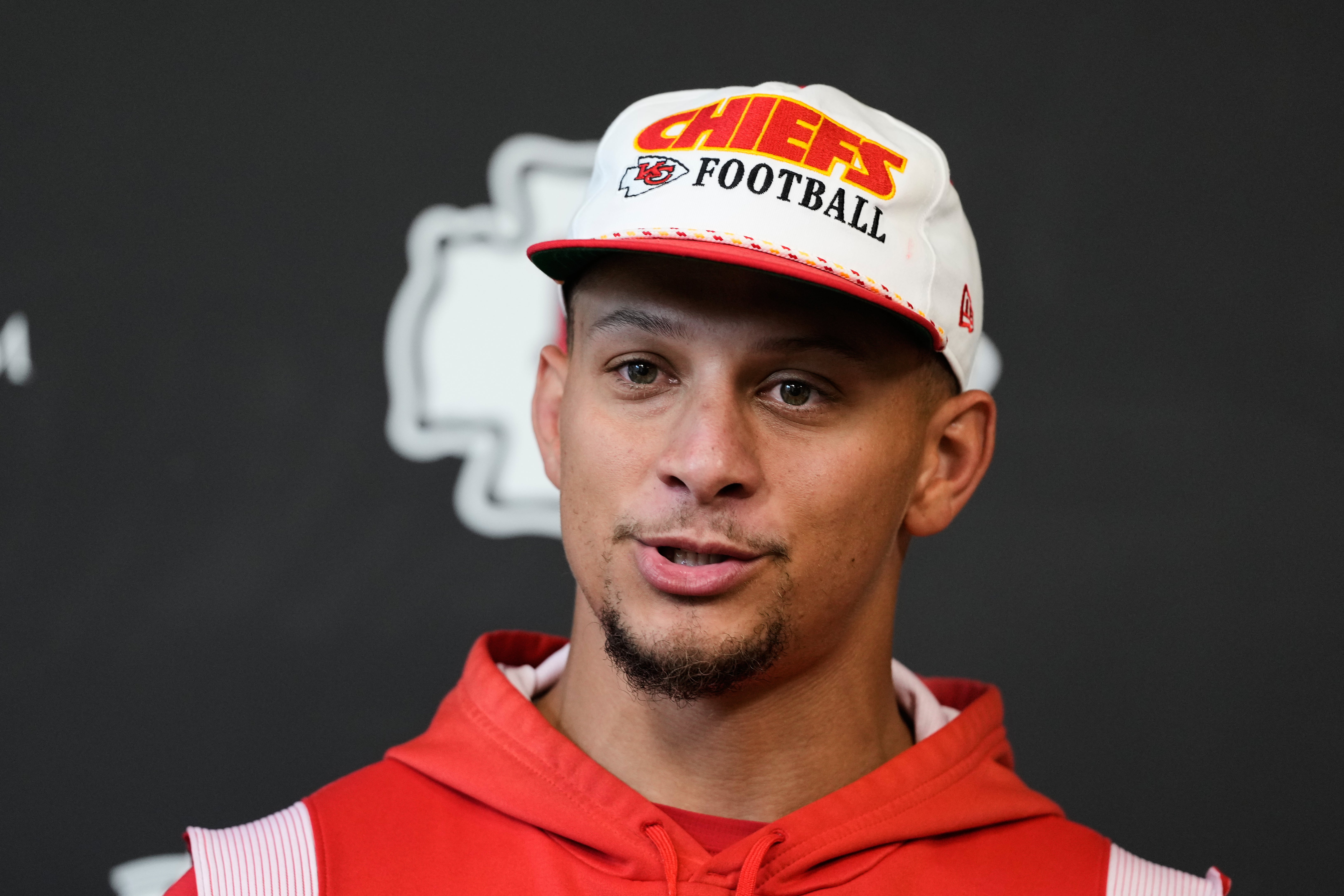 CHIEFS-MAHOMES