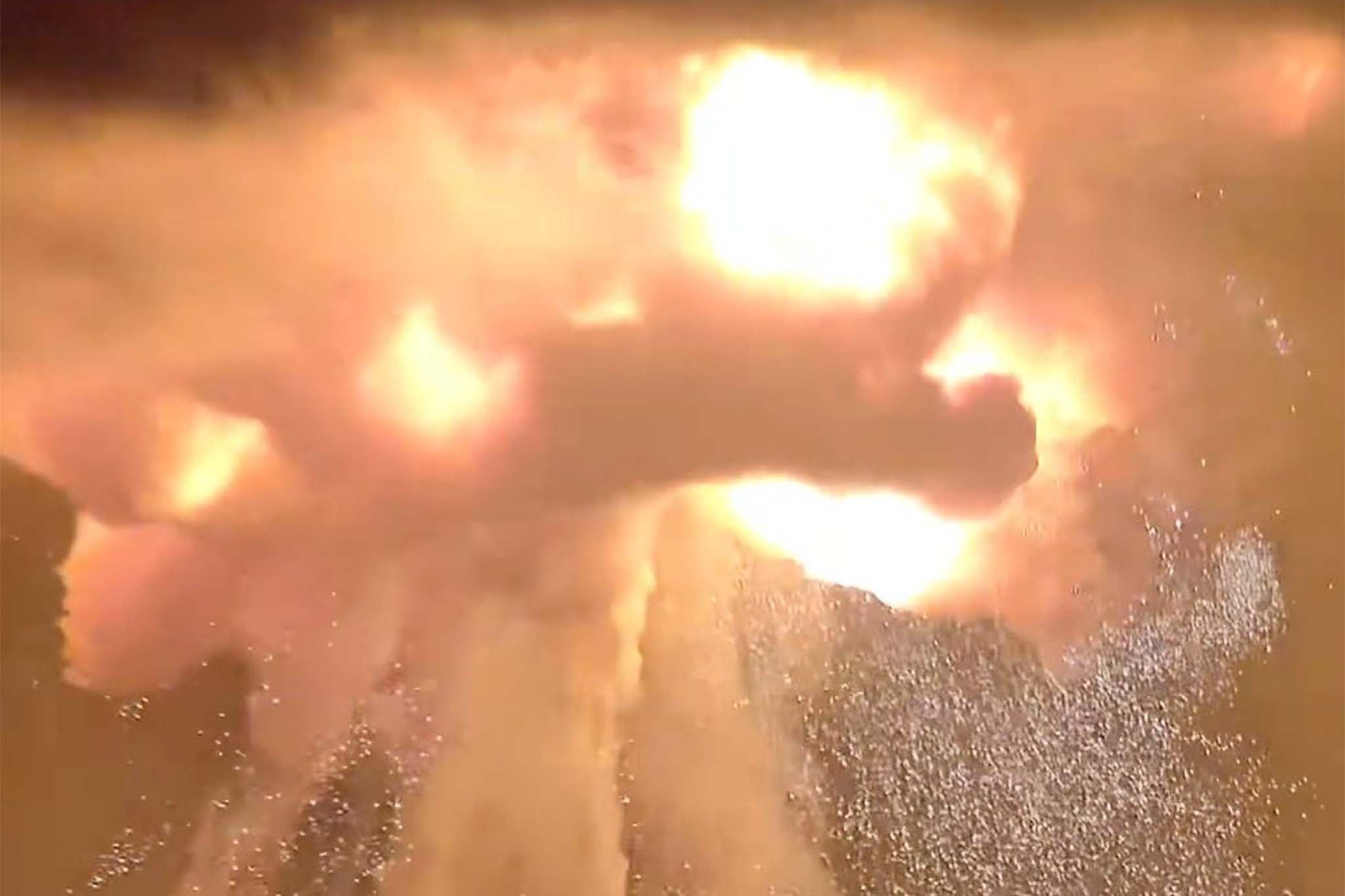 Explosión de Blue Origin podría dejar a EE. UU. detrás de China en la carrera lunar
