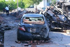 Investigan explosión e incendio en edificio de apartamentos en Dallas