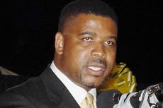 Condenan a ex primer ministro de Islas Turcas y Caicos a 4 años de cárcel por corrupción histórica