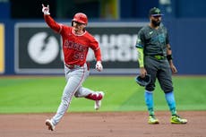Wade Meckler conecta su primer grand slam y los Angelinos aplastan 14-3 a los Rays