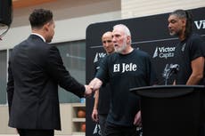 Popovich sigue marcando el ritmo de los Spurs rumbo a las Finales