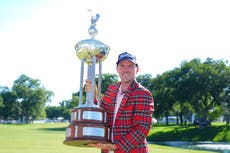 Russell Henley hace birdie en el desempate y vence a Eric Cole en Colonial tras 3 birdies al final
