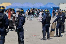 UE logra acuerdo migratorio para aumentar deportaciones y centros de detención en el extranjero