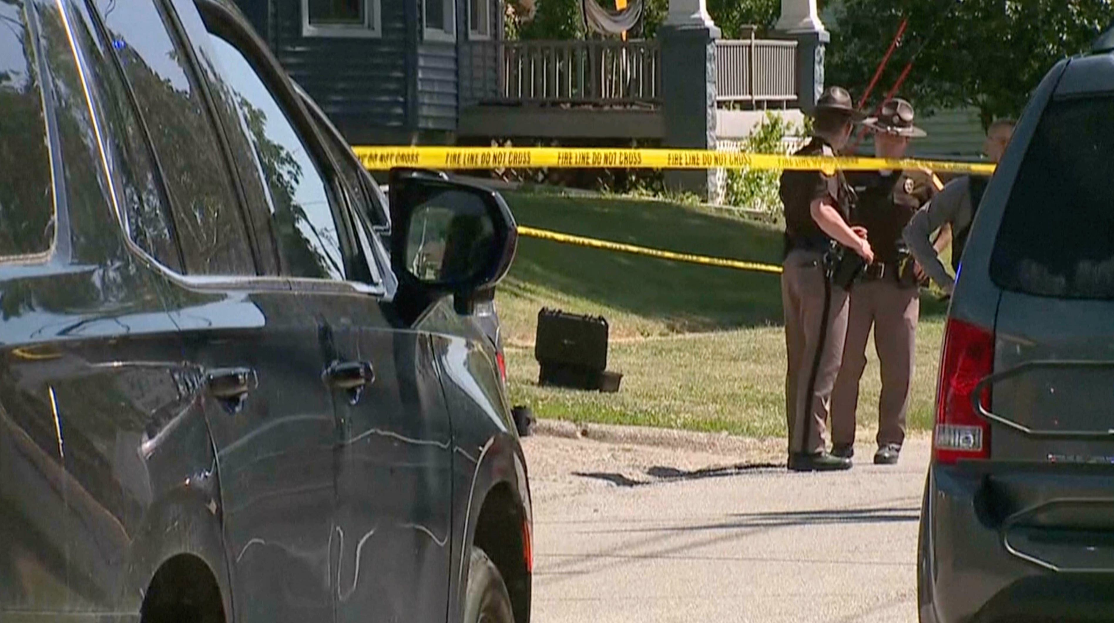 Policía investiga a hombre de Iowa sospechoso de matar a seis familiares y suicidarse