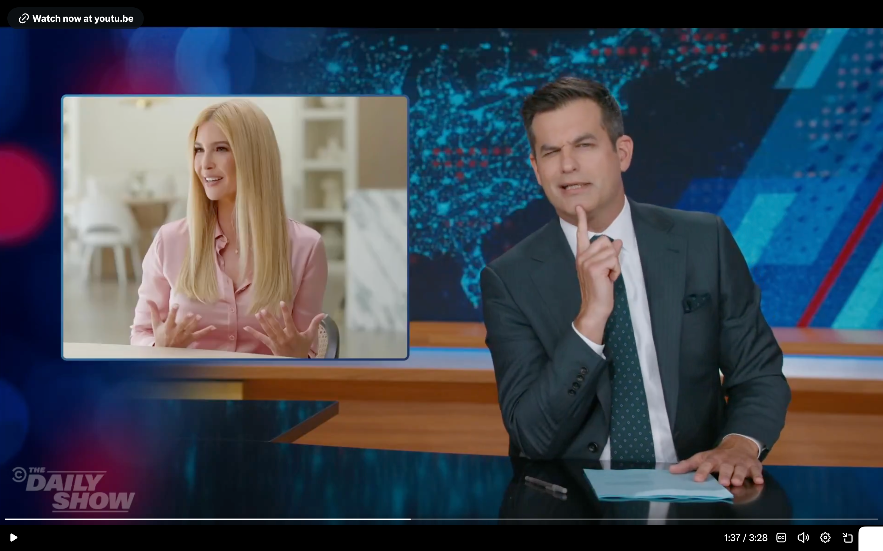 El presentador de ‘The Daily Show’, Michael Kosta, se burló de la reciente entrevista de Ivanka Trump en la que habló sobre el desarrollo de una isla junto a su marido, Jared Kushner