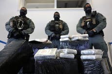 Alemania incauta toneladas de cocaína mientras España detiene a sospechosos