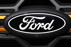 Ford retira casi 420.000 vehículos por problema con cinturón de seguridad