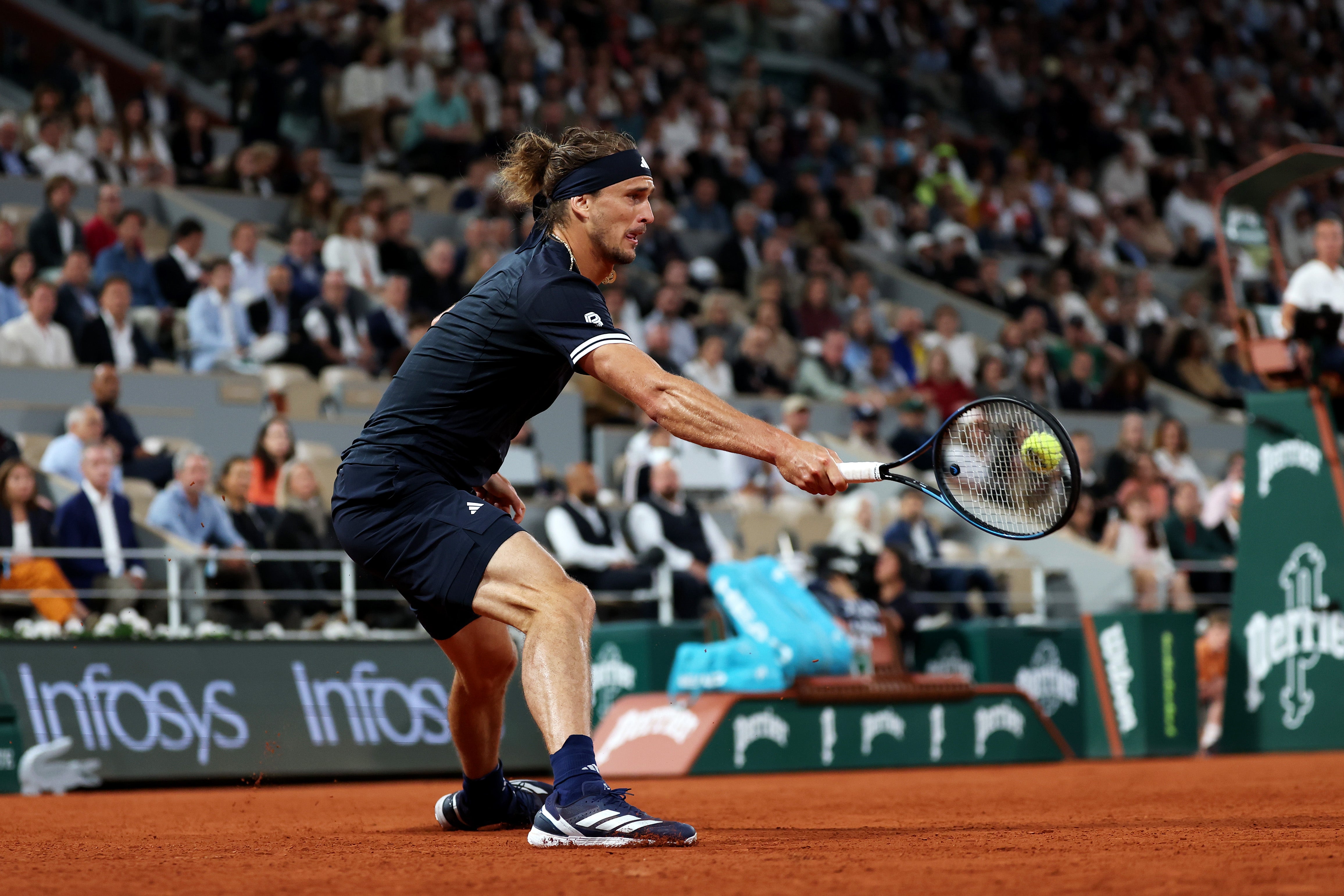 Zverev enfrentará a Jakub Mensik en las semifinales