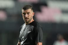 Tim Payne, el defensor neozelandés que se volvió viral, ficha con el Olimpia de Paraguay