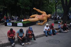 Manifestantes en Ciudad de México aprovechan el Mundial para presionar a las autoridades
