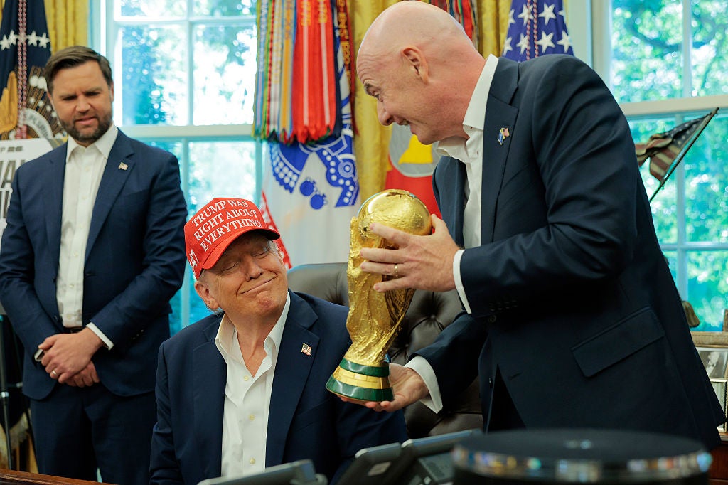 La cercanía de Gianni Infantino con Donald Trump parece no haber dado ningún resultado