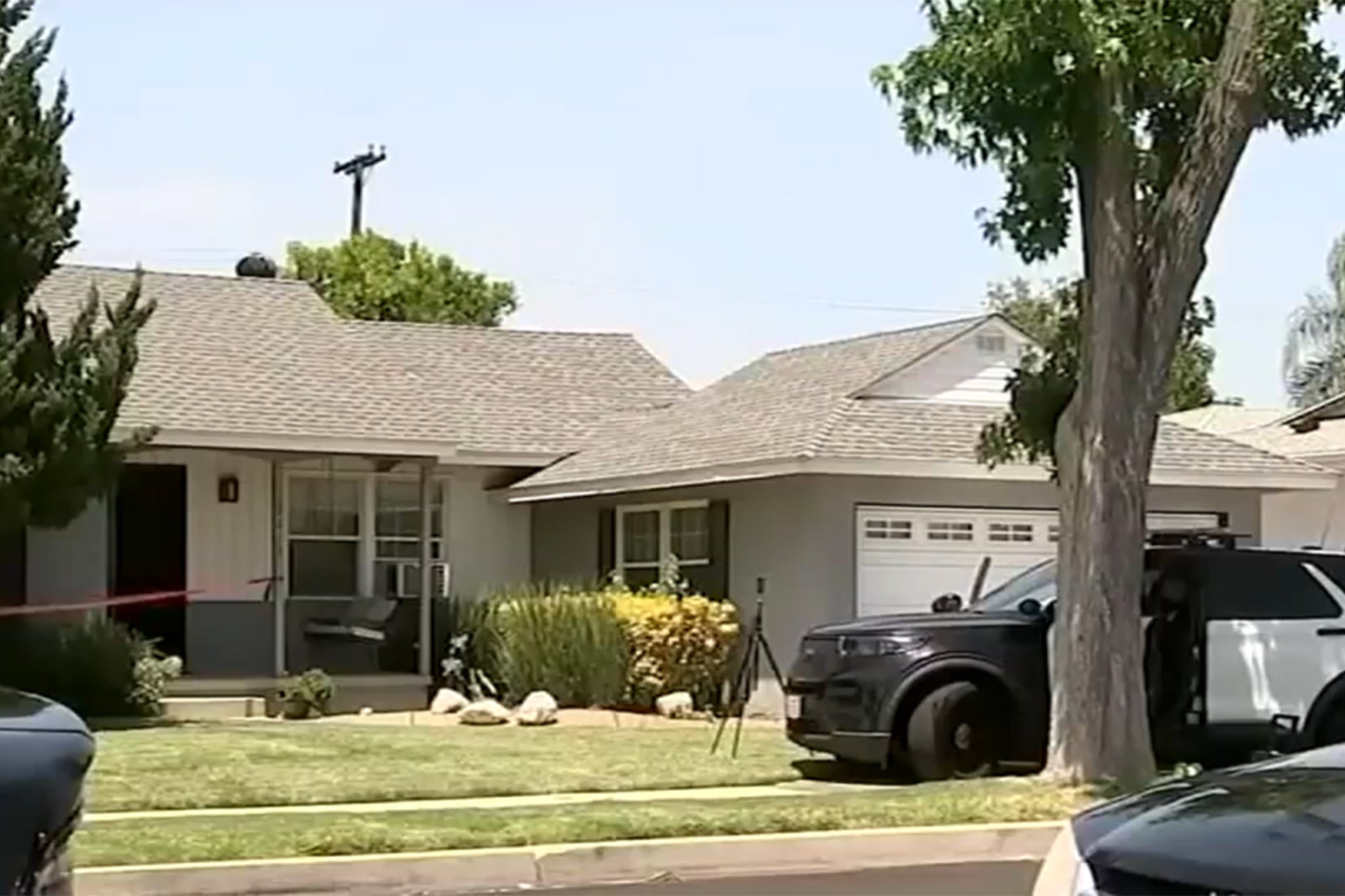 La policía acudió a la vivienda la madrugada del miércoles tras recibir una llamada al 911