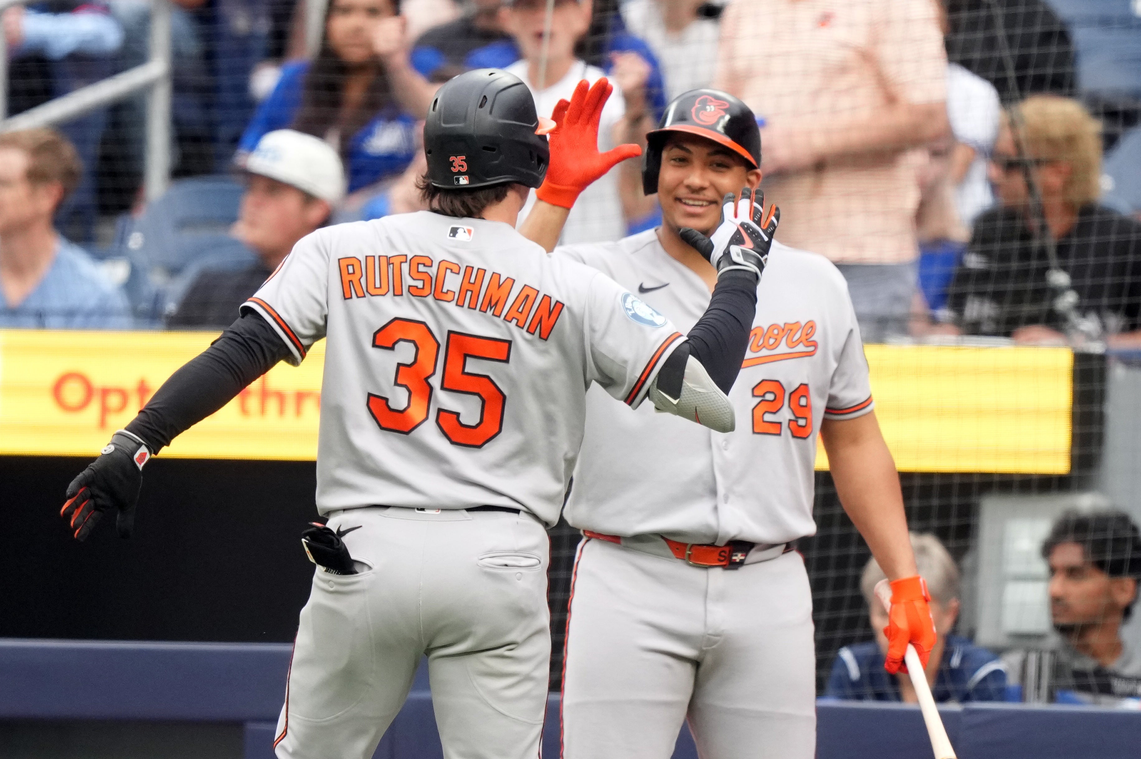 ORIOLES-AZULEJOS