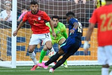 Brasil supera 2-1 a Egipto y cierra su fogueo mundialista