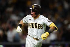 Con 1er jonrón de Freddy Fermín, Padres cortan racha de 6 derrotas al superar 3-2 a Mets