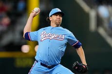 Jacob deGrom lanza 6 sólidas entradas y Rangers pegan 4 jonrones y vencen 10-0 a Guardianes