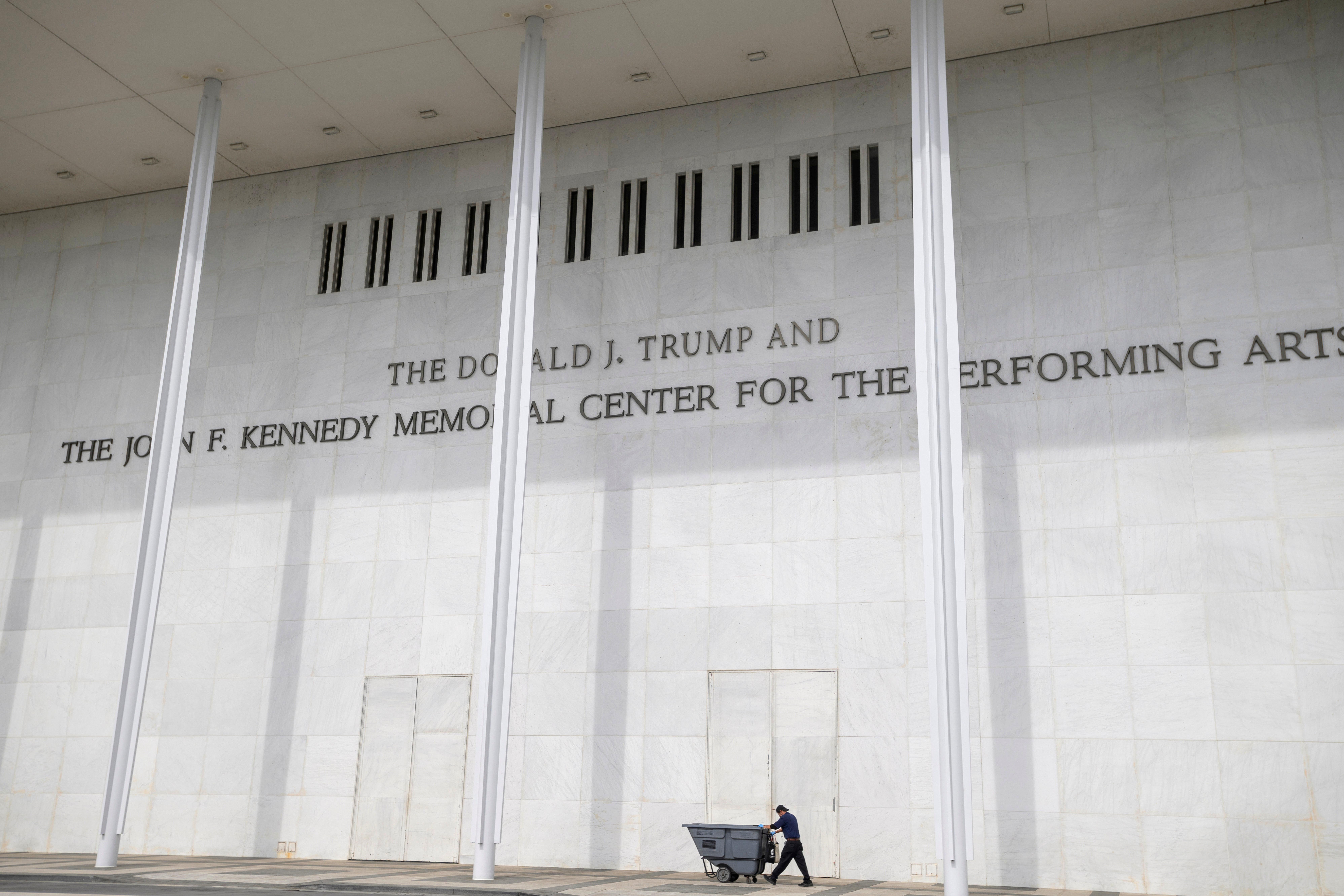 TRUMP CENTRO KENNEDY