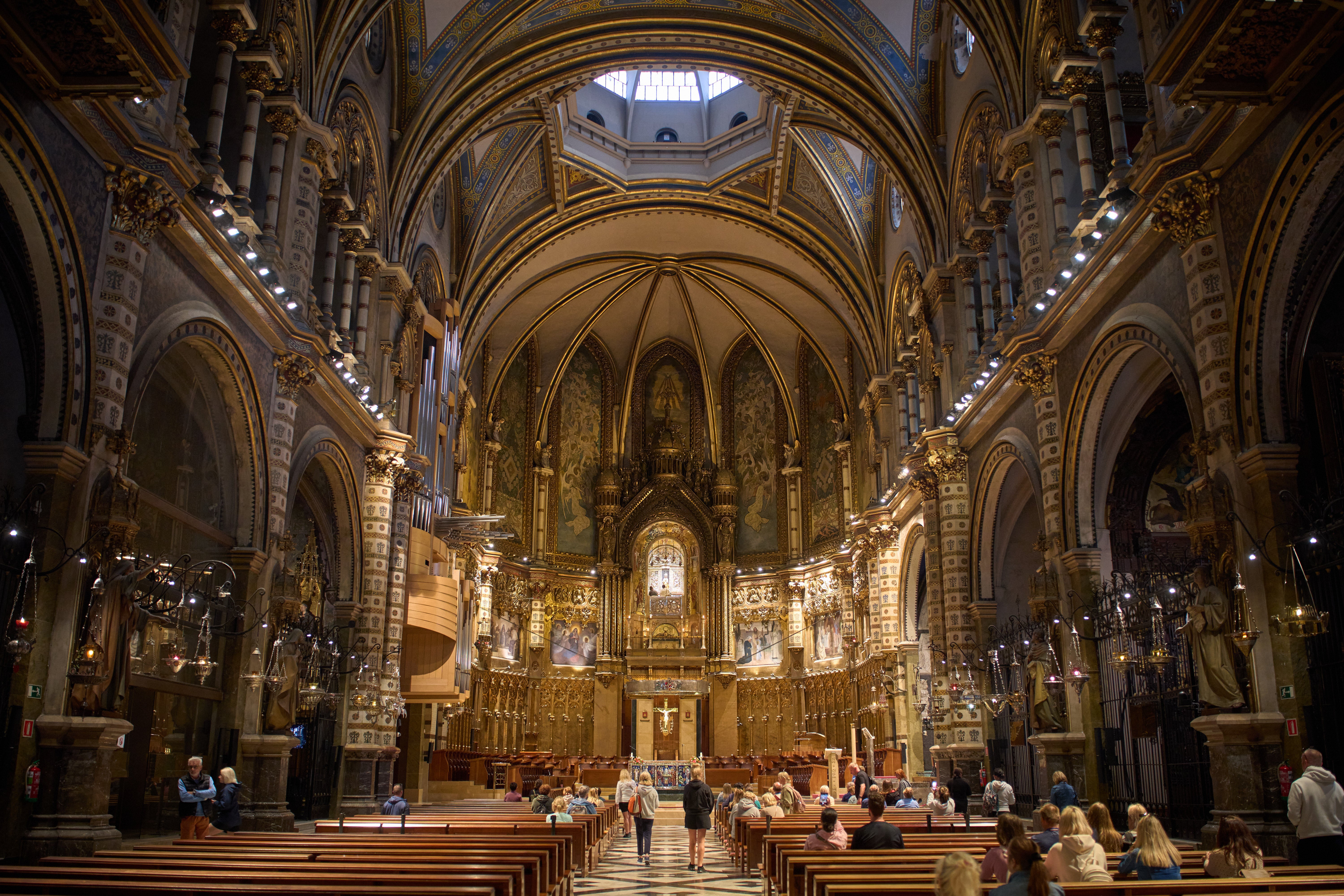 REP-GEN PAPA-SAGRADA FAMILIA MONTSERRAT