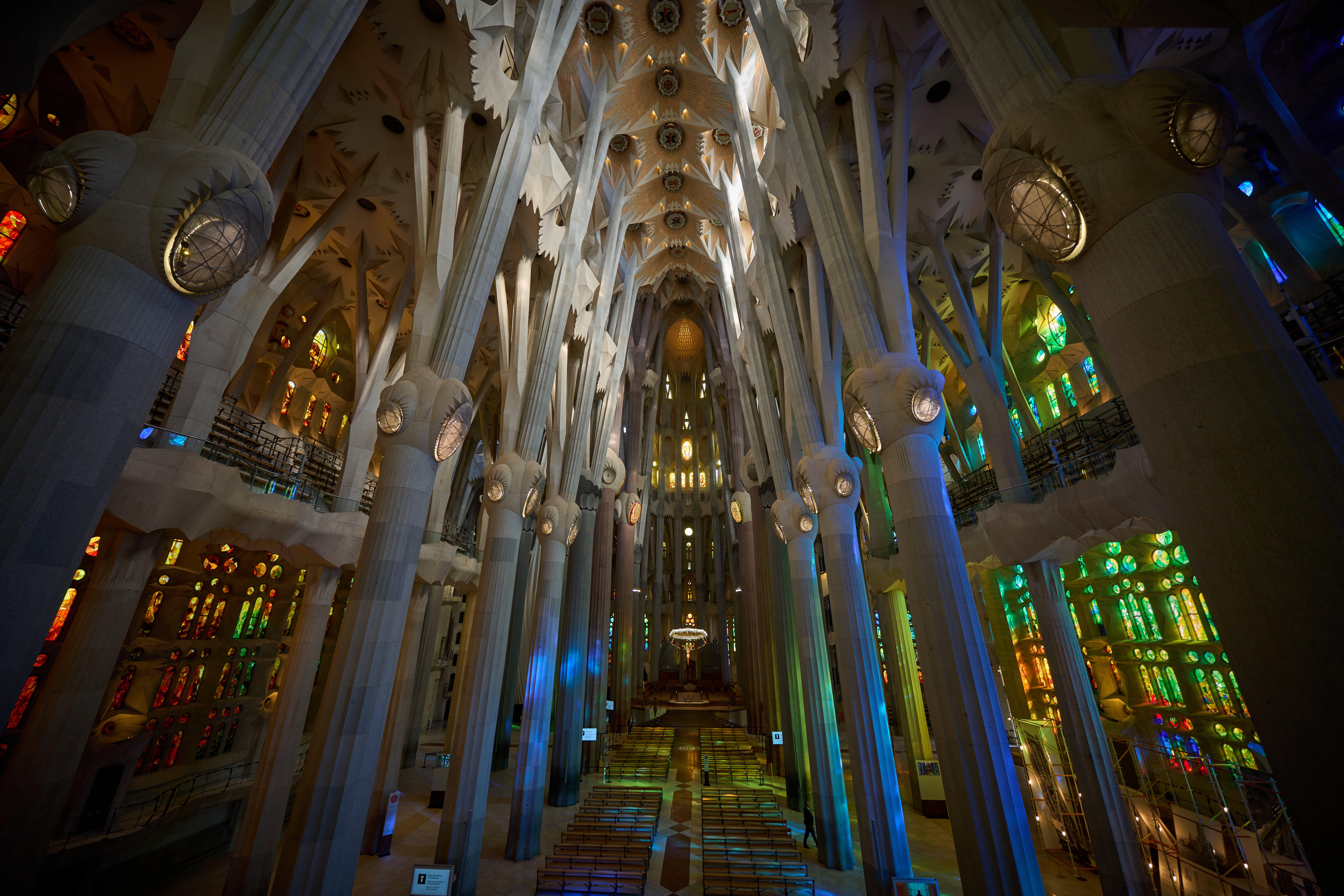 REP-GEN PAPA-SAGRADA FAMILIA MONTSERRAT