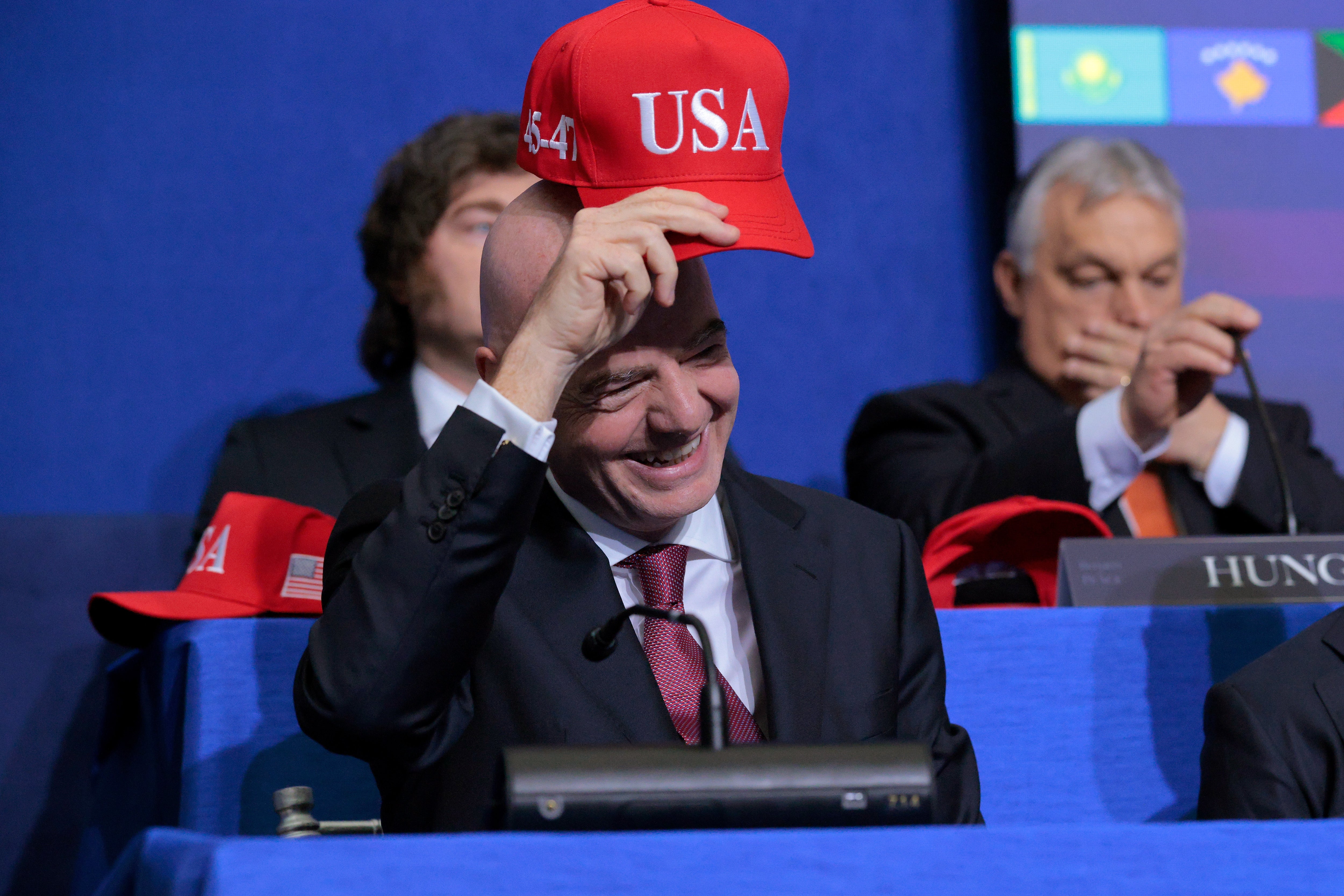 Infantino afronta ahora grandes desafíos con el Mundial que ayudó a moldear