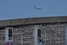 Trabajadores del estadio cerca de Los Ángeles logran acuerdo tentativo y evitan huelga