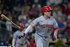 El jonrón de Sal Stewart en la 11ma entrada impulsa a los Rojos 5-3 sobre los Padres