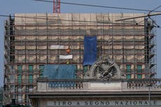 Trabajadores dicen que cobraron menos de 2 dólares la hora por construir consulado EEUU en Milán