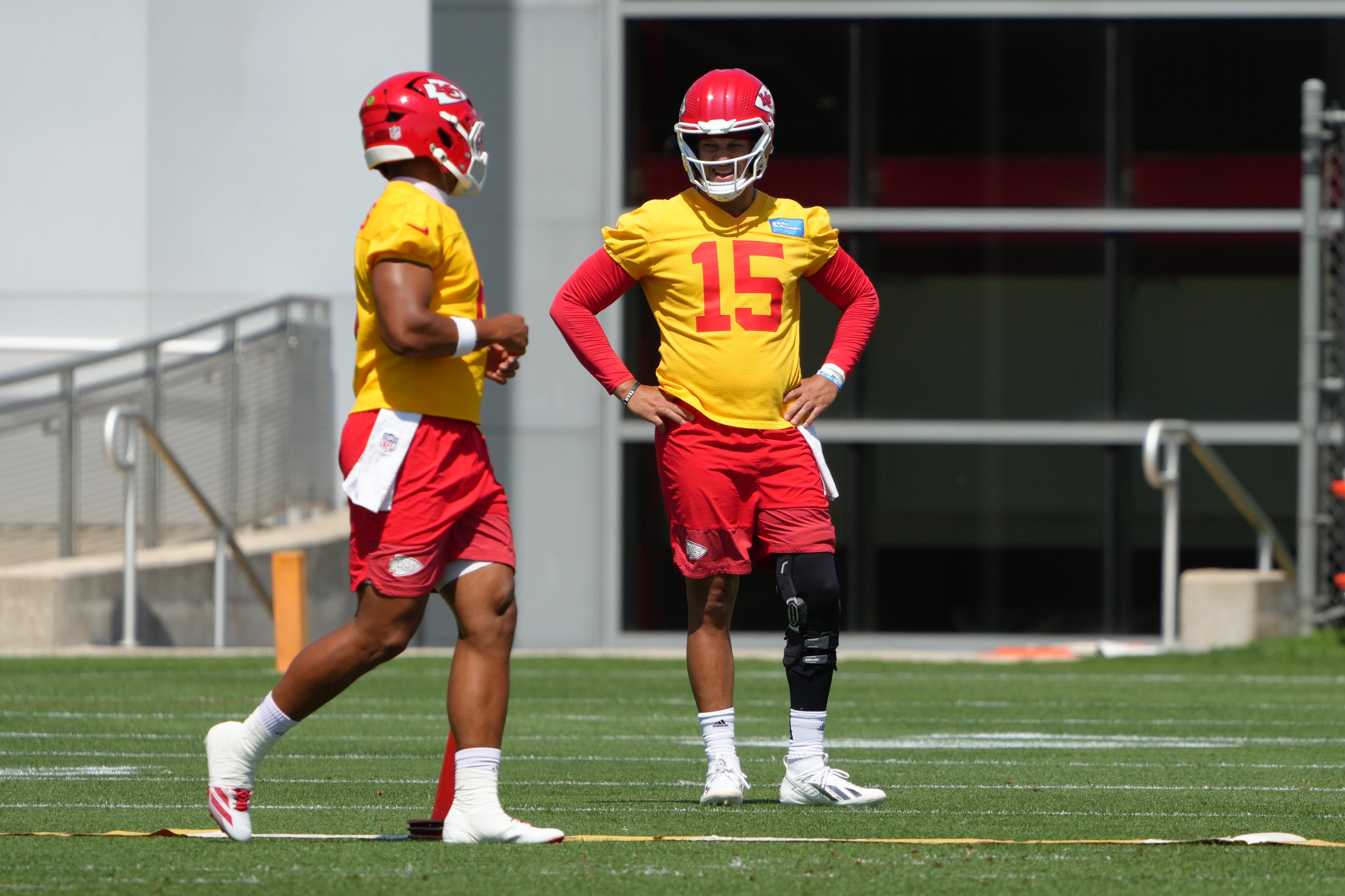 CHIEFS-PRETEMPORADA