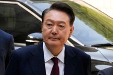 Dan 30 años de cárcel al expresidente surcoreano Yoon Suk Yeol por vuelos de drones sobre Pyongyang