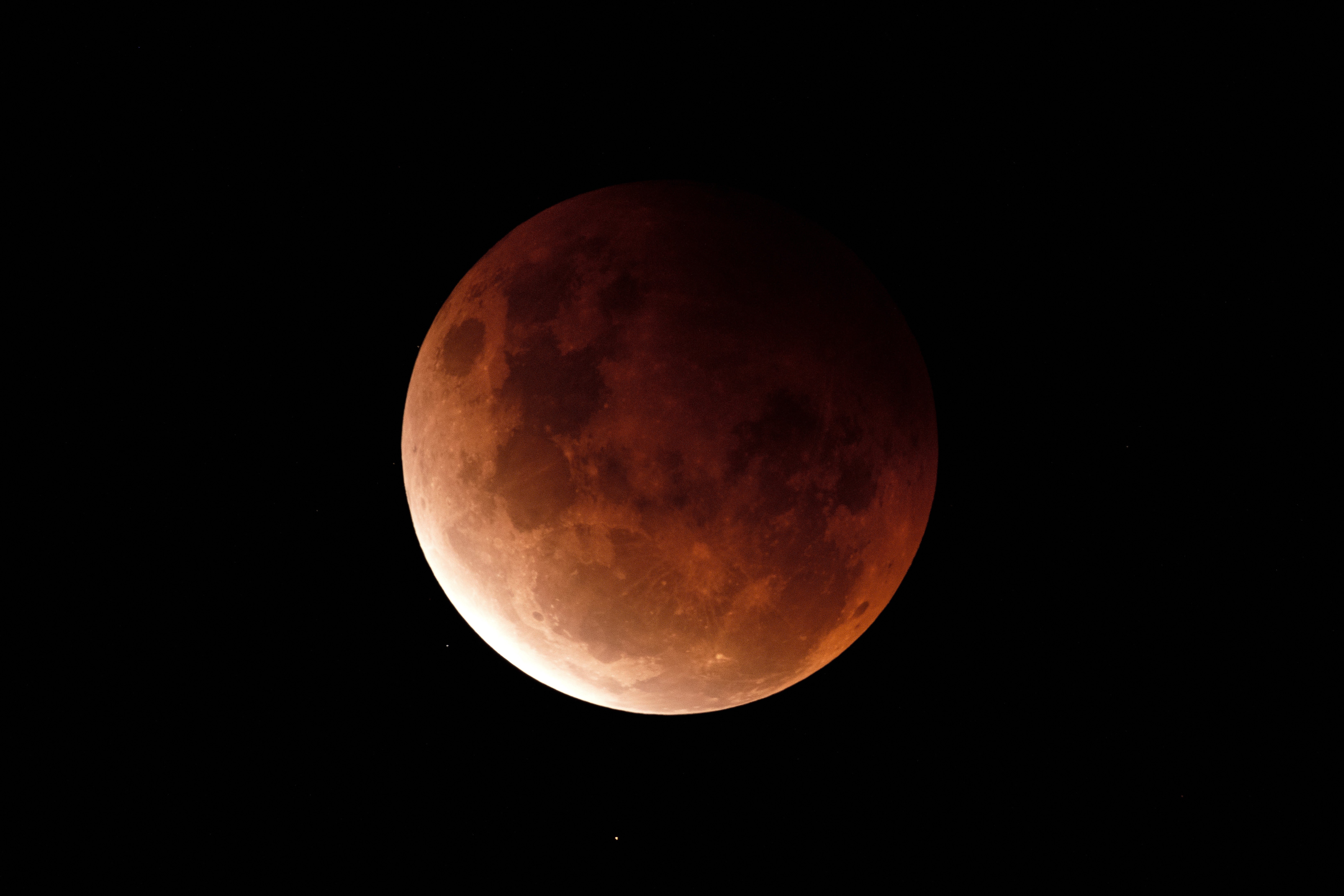 Un eclipse lunar casi total será visible desde el 27 de agosto en el este de Norteamérica y en toda Sudamérica