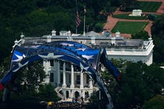 Juez dictamina que Trump puede organizar peleas de la UFC en el Jardín Sur de la Casa Blanca