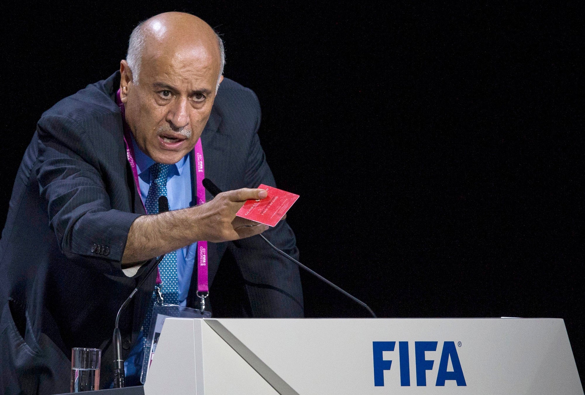 Jefe del fútbol palestino dice que no le dieron visa de EEUU para ir al Mundial