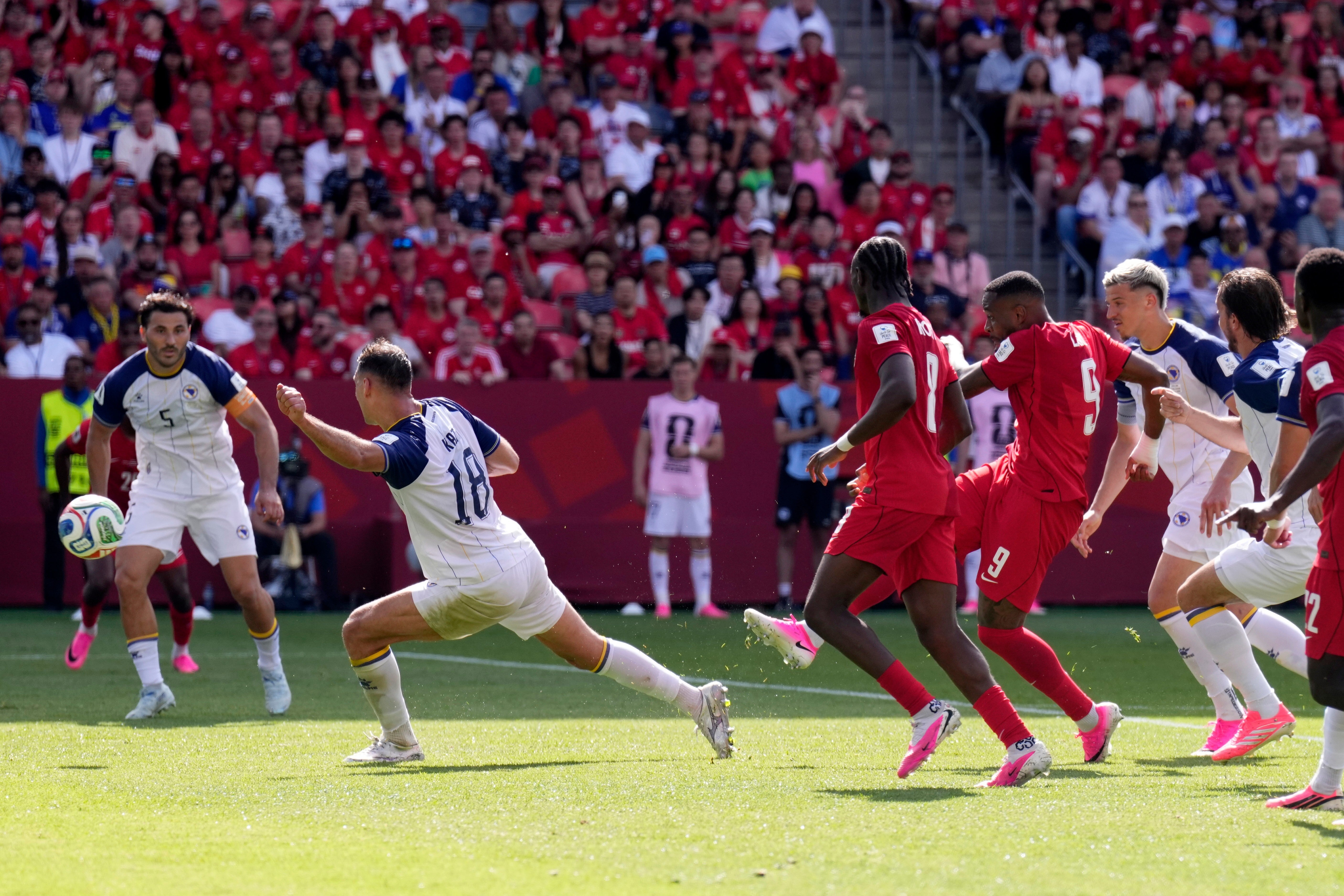 MUNDIAL CANADÁ BOSNIA