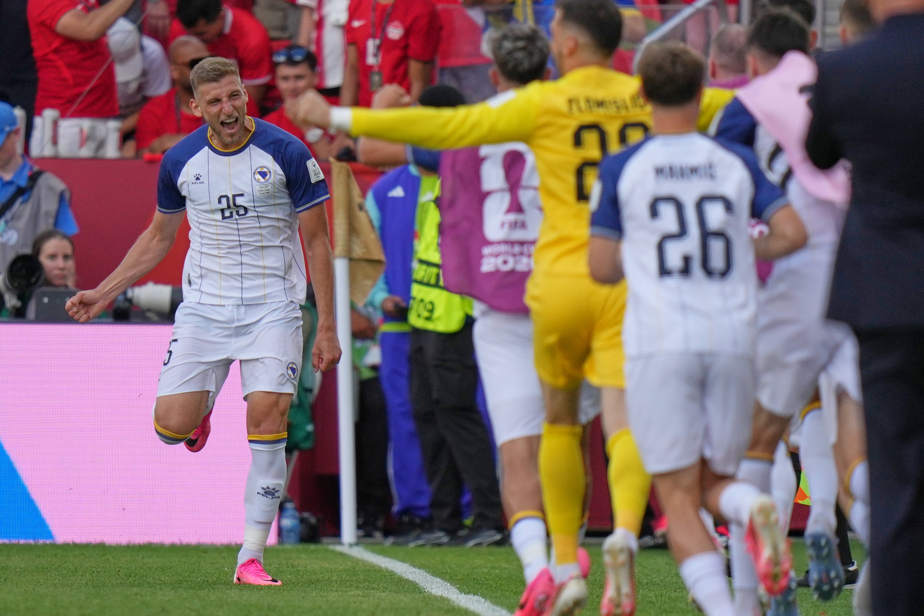 MUNDIAL CANADÁ BOSNIA