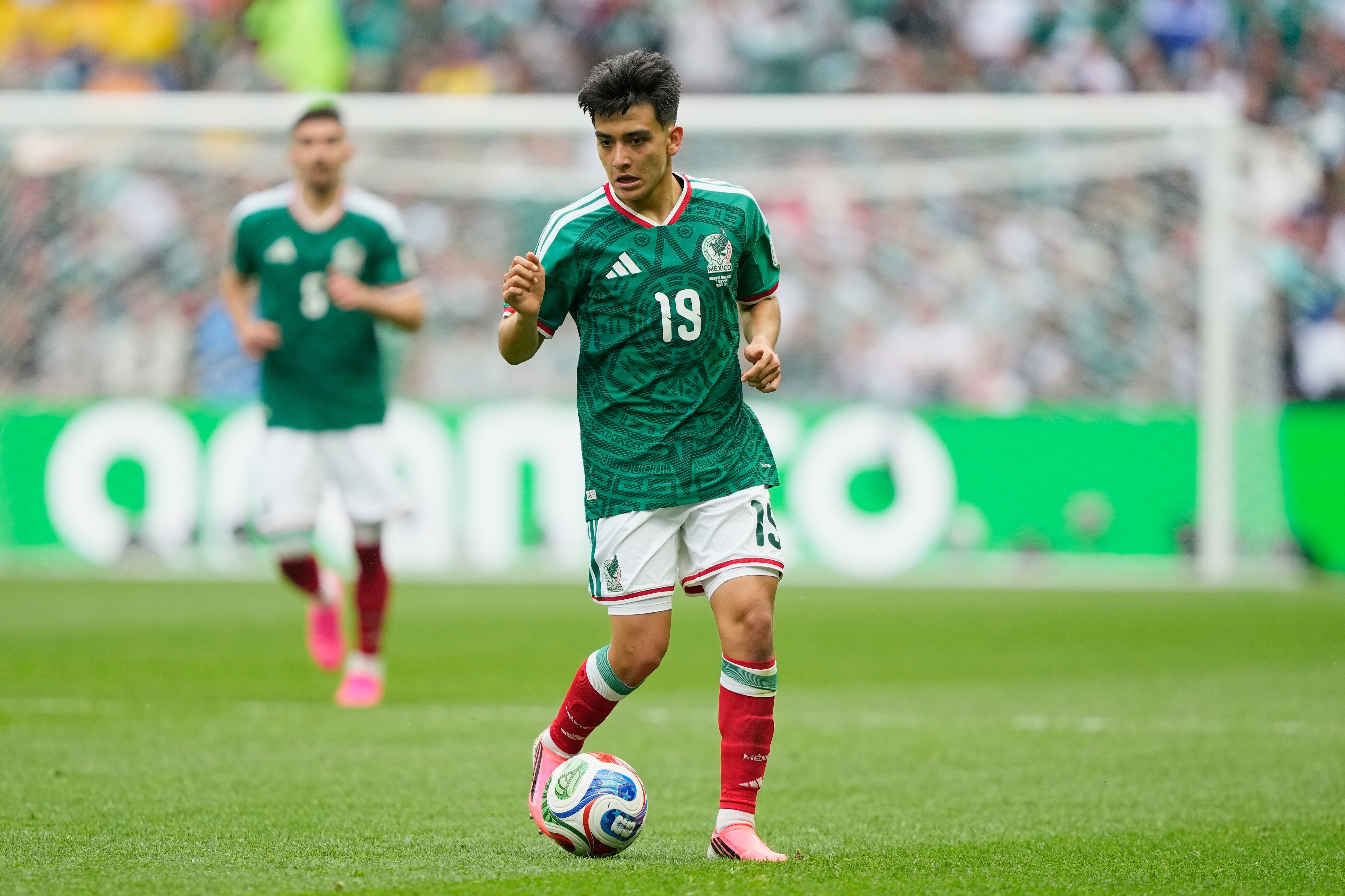 Gilberto Mora, el niño del Mundial que ilusiona a México