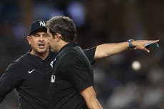Boone no cree que Chapman merezca disculpas por sanción de 2022 en playoffs