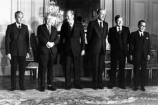 AP estuvo allí: La cumbre de 1975 en un castillo francés que sembró la semilla del futuro G7